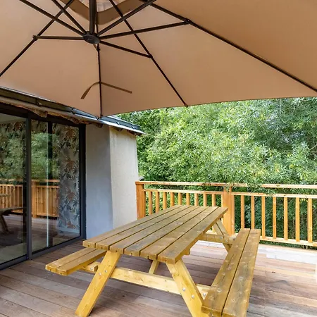 Casa de Férias Maison De Renovee Sur L'ile Fluviale De Chalonnes, Terrasse, Bbq, Pret De Velos - Fr-1-622-61 Chalonnes-sur-Loire