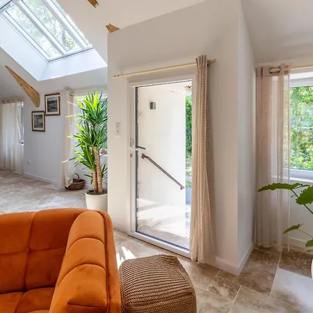 Maison De Renovee Sur L'ile Fluviale De Chalonnes, Terrasse, Bbq, Pret De Velos - Fr-1-622-61 * Chalonnes-sur-Loire
